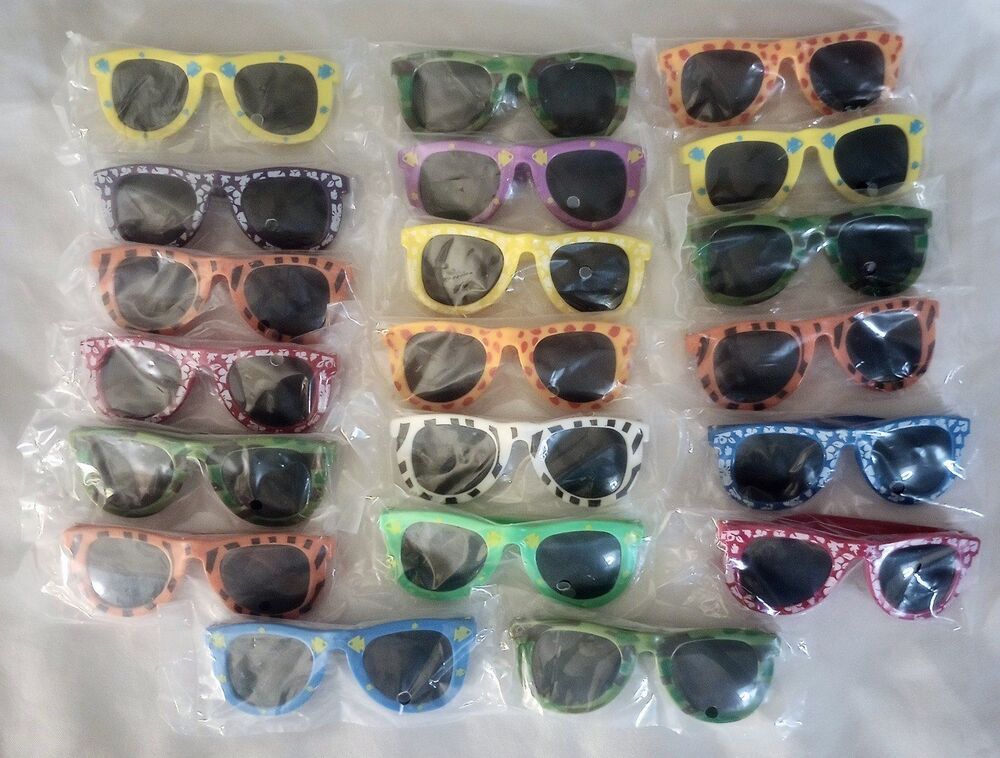 20pc Kids Toddler Sunglasses Lot Party Favor Giveaways Prizes